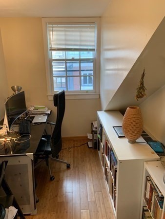 21 Bowdoin Street Property Photo 6