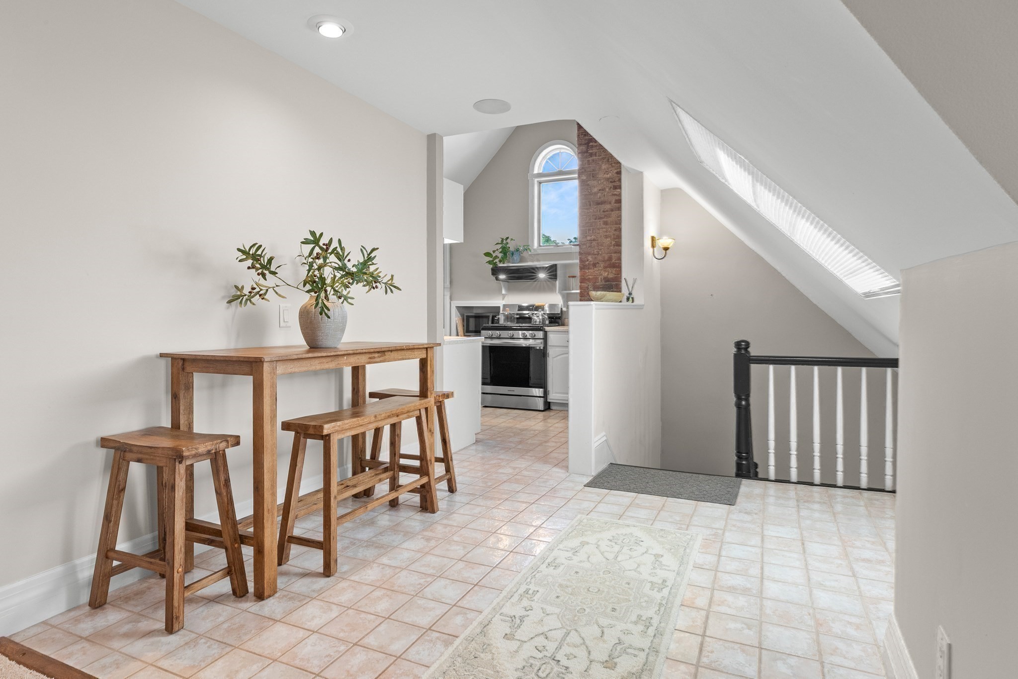 54 Bromfield Street # 5 Property Photo 10