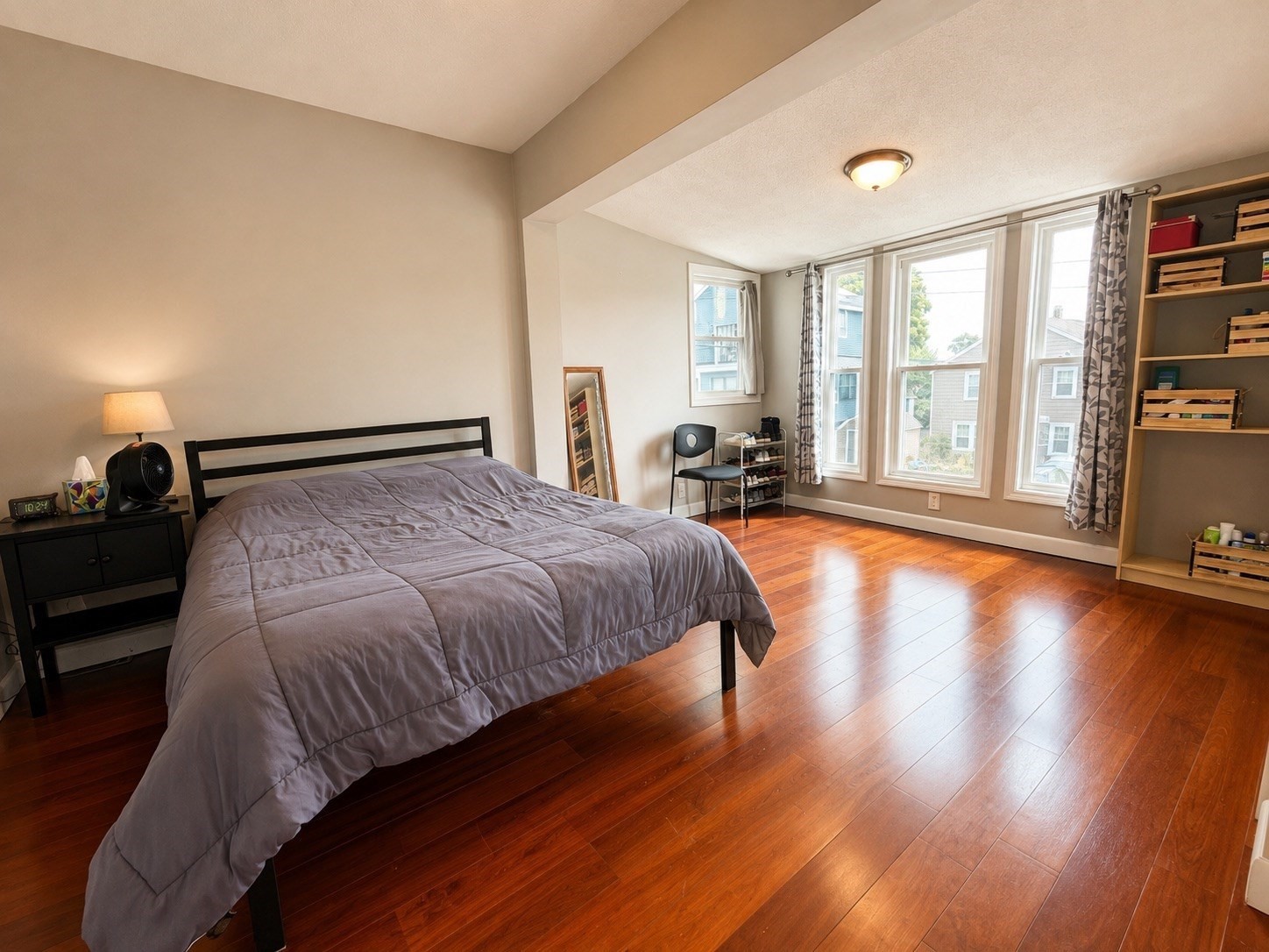 14 Newbury St Property Photo 6