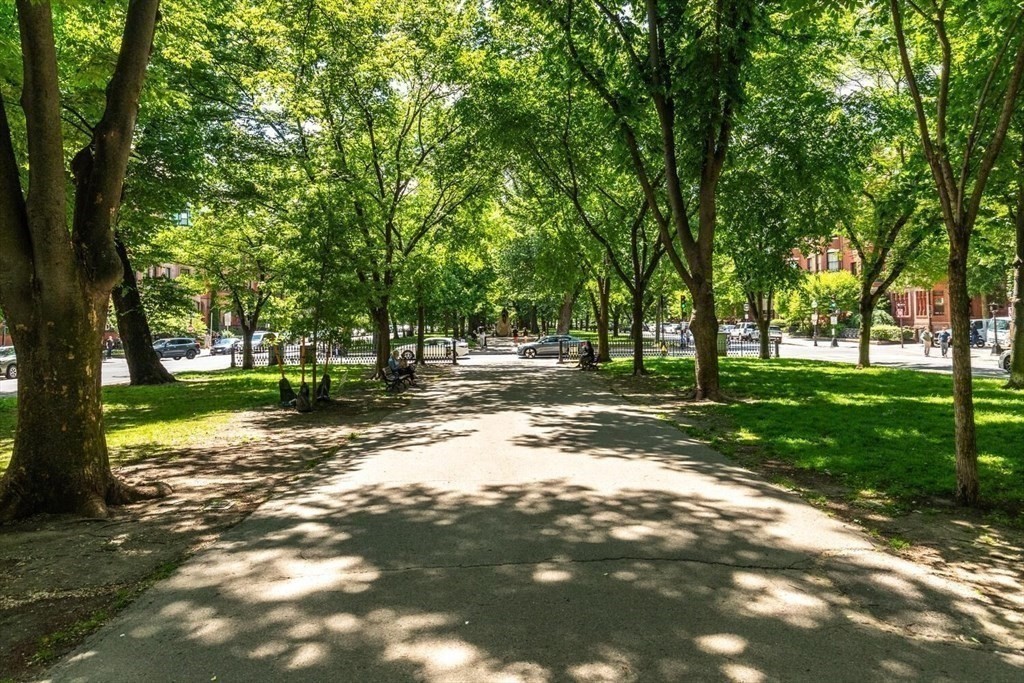 180 Commonwealth Ave # B Property Photo 13
