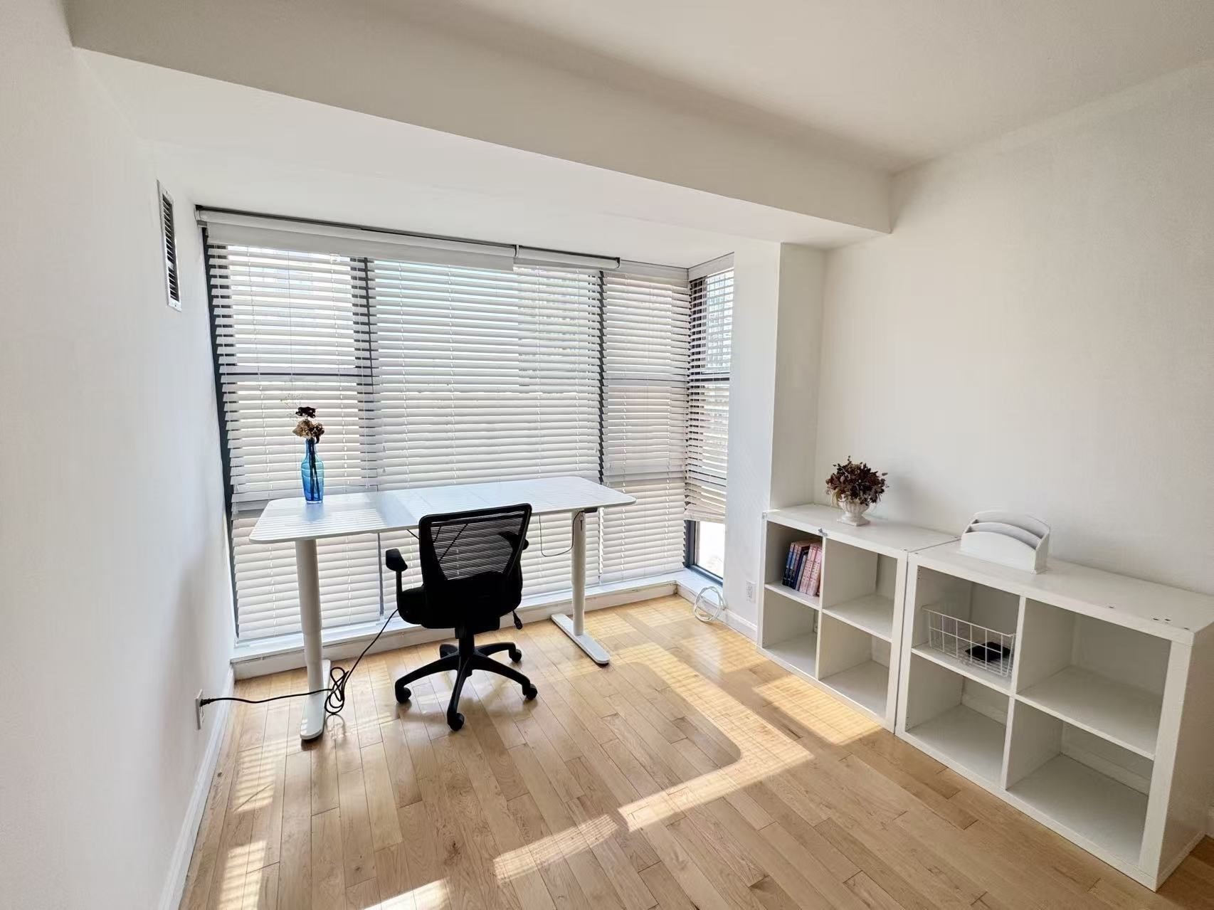 170 Tremont Street # 1604 Property Photo 10