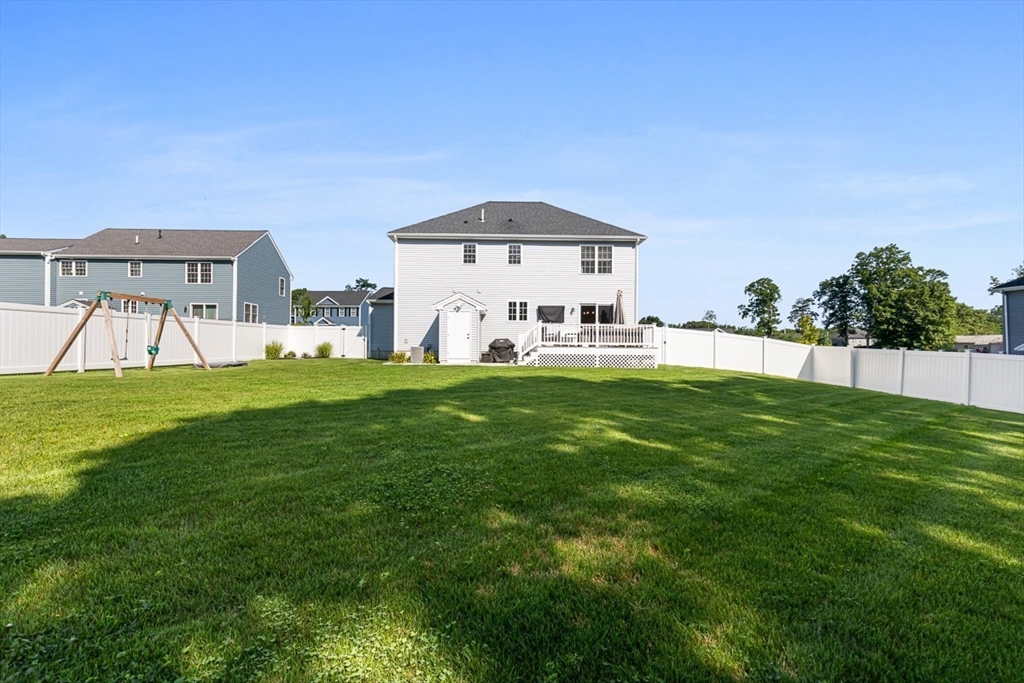 65 Henrietta Way Property Photo 33
