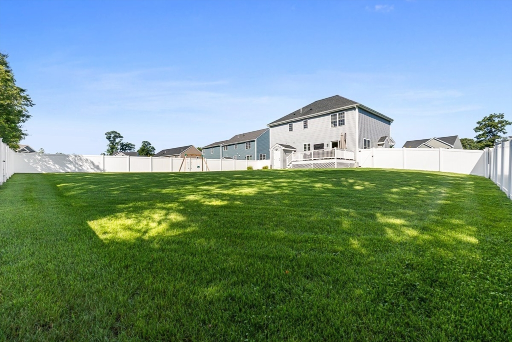 65 Henrietta Way Property Photo 34