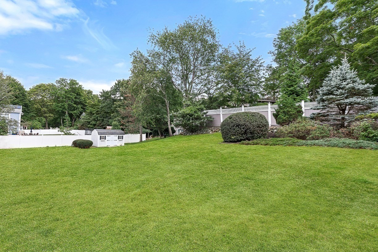 7 Hutchinson Road Property Photo 2