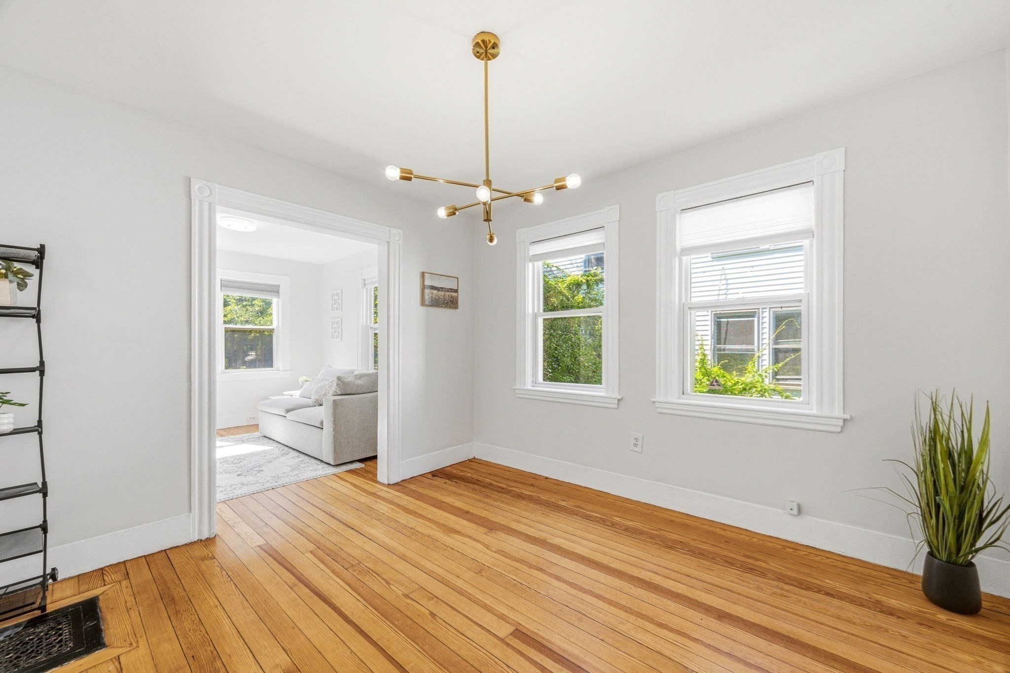 23 Shirley St # 27 Property Photo 6
