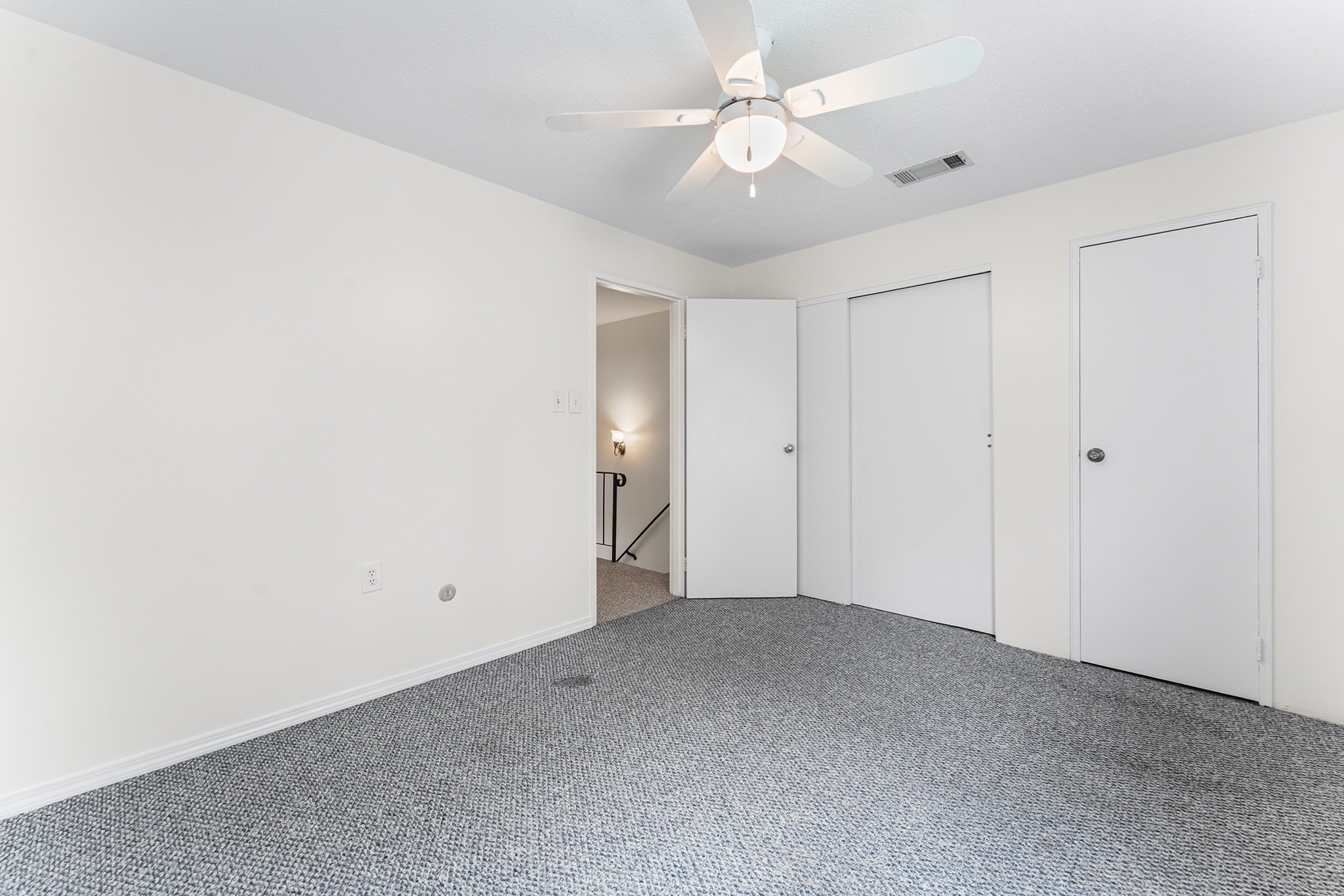 42 Village Brook Ln. # 42 Property Photo 8
