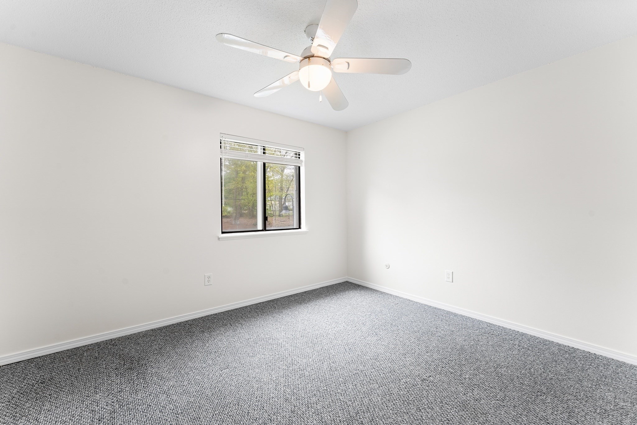 42 Village Brook Ln. # 42 Property Photo 9