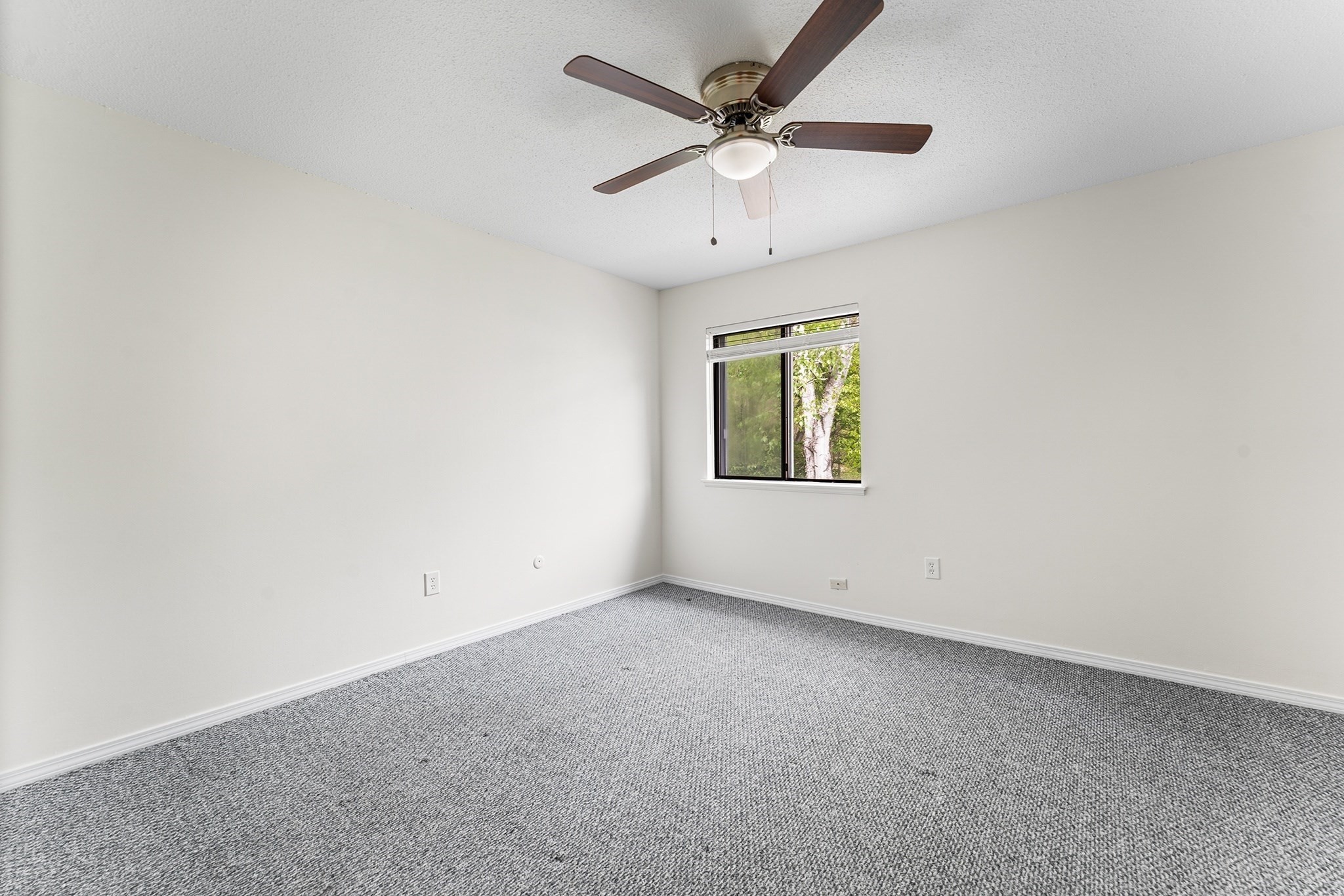42 Village Brook Ln. # 42 Property Photo 11