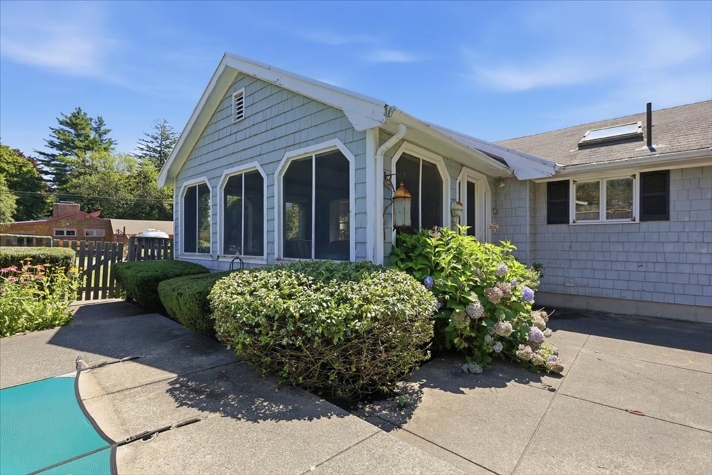 26 Hanover Street Property Photo 5