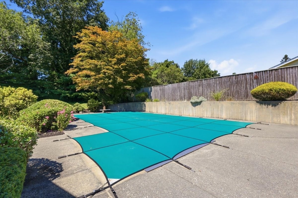 26 Hanover Street Property Photo 7