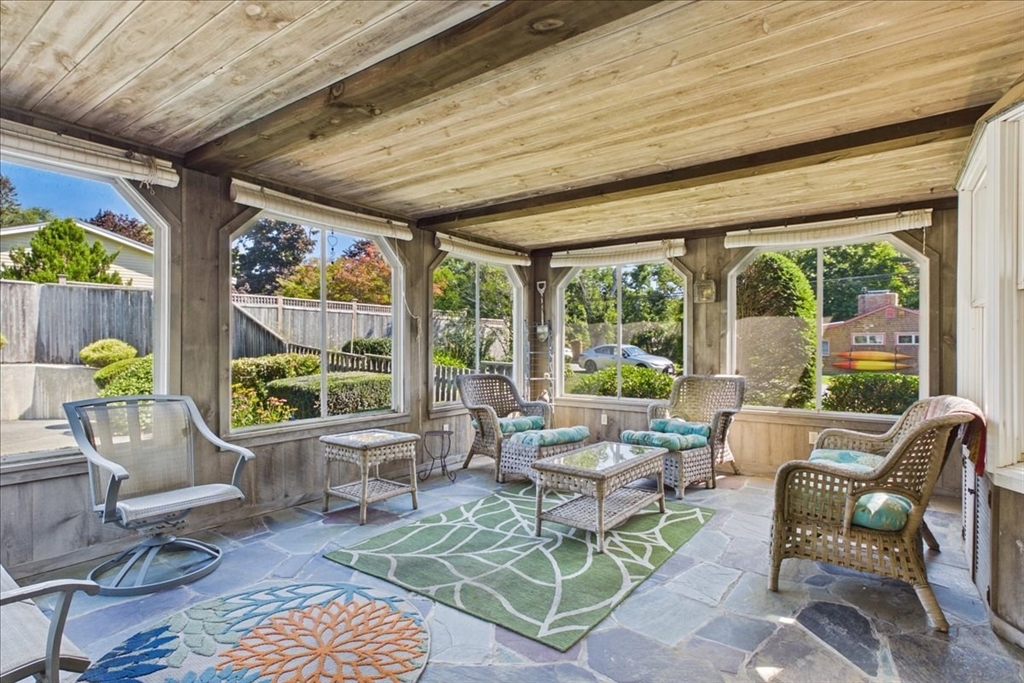 26 Hanover Street Property Photo 17