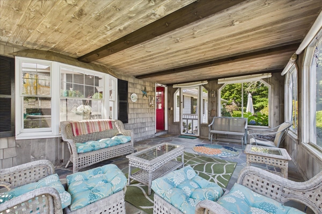 26 Hanover Street Property Photo 18