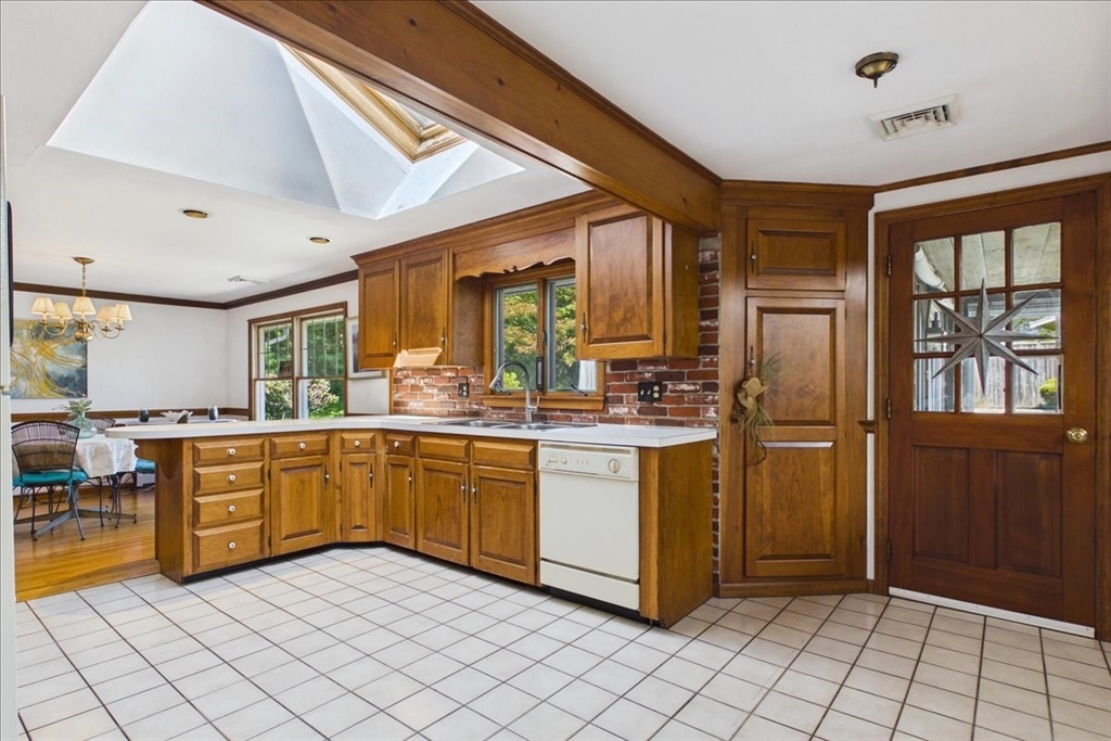 26 Hanover Street Property Photo 20