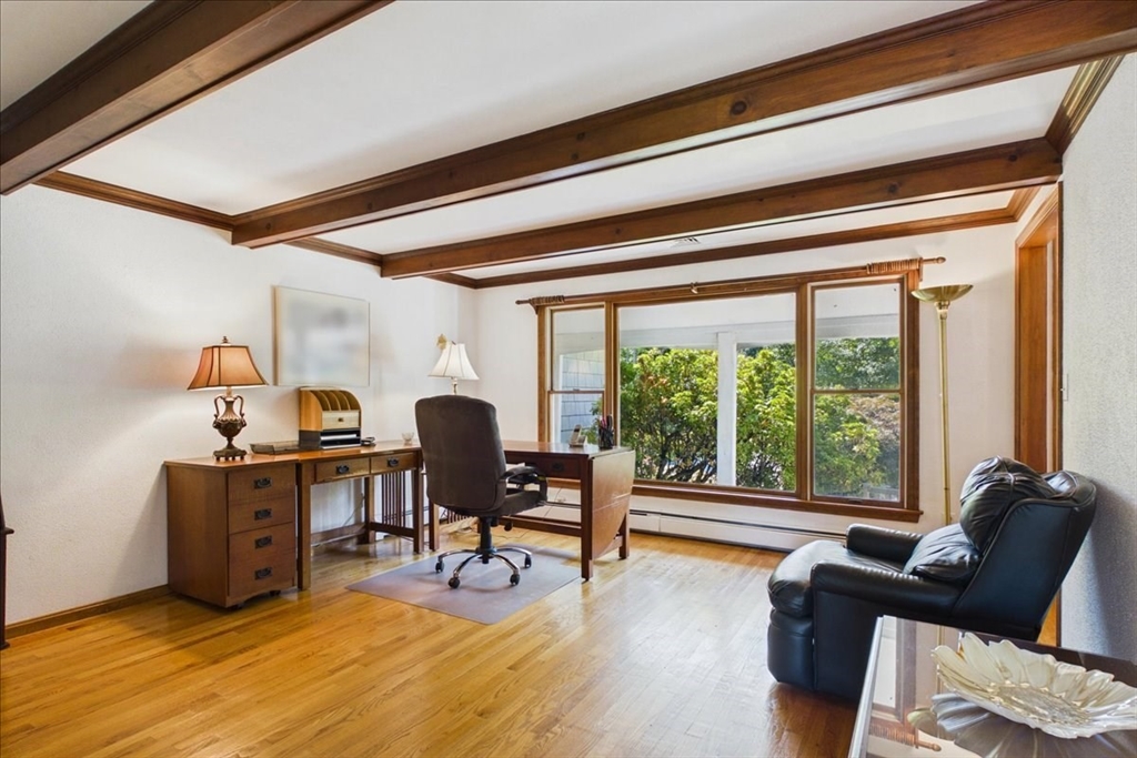 26 Hanover Street Property Photo 27
