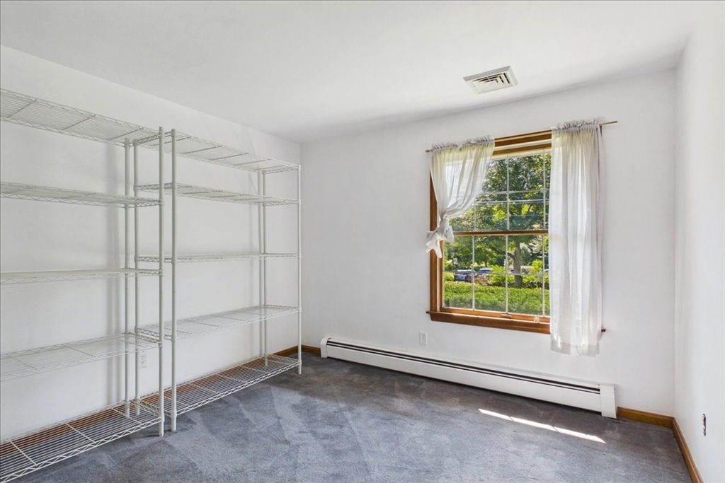 26 Hanover Street Property Photo 33