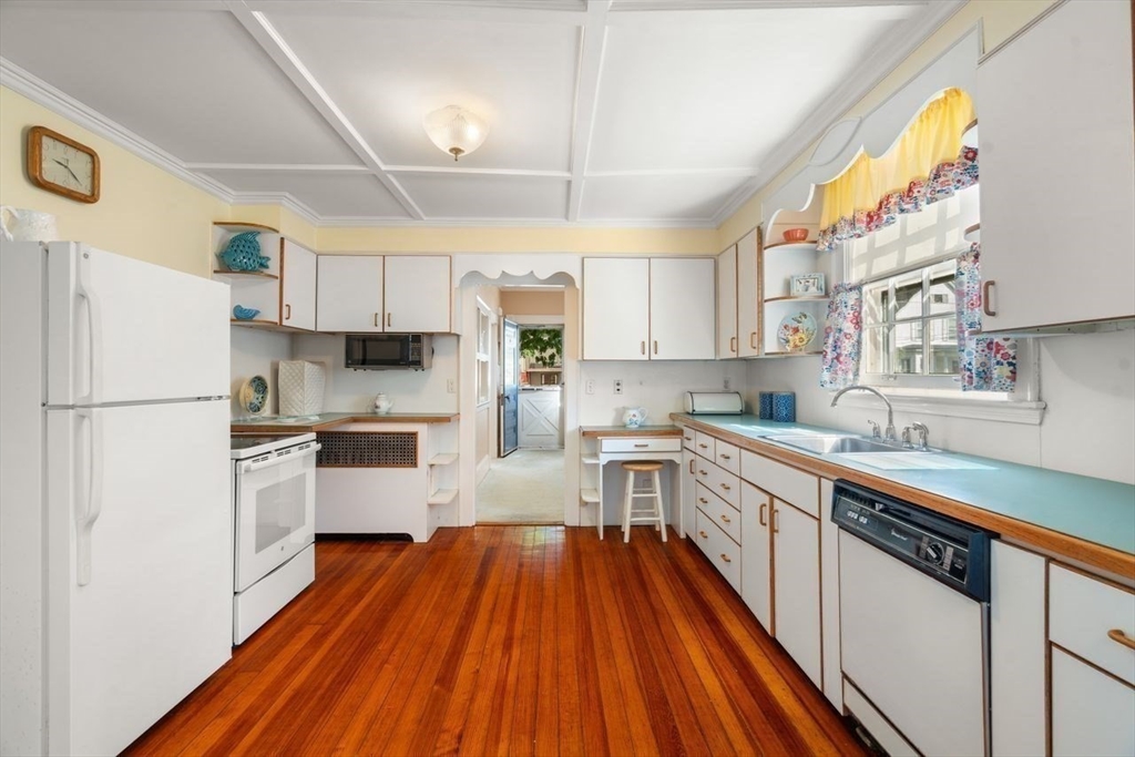 11 Hampden Street Property Photo 10
