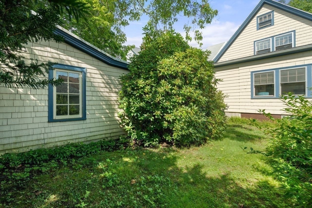 11 Hampden Street Property Photo 30