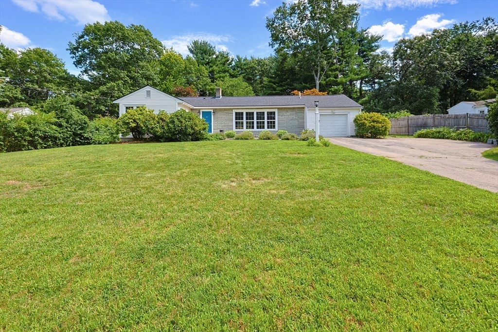24 Old Post Rd Property Photo 2