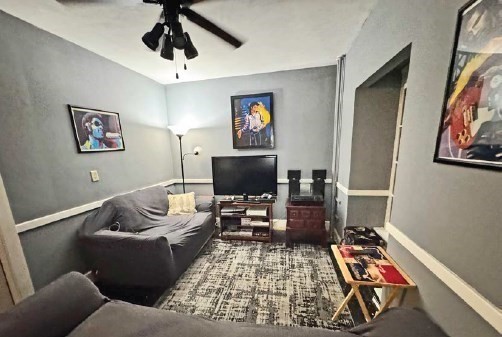 364-366 Essex Street Property Photo 14