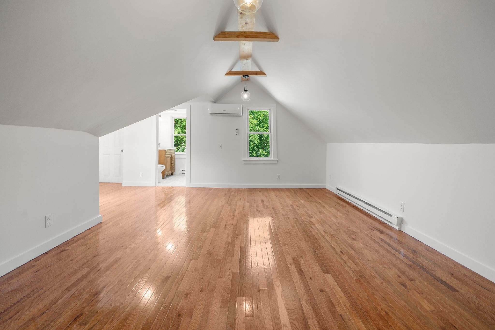 29 Sandwich Rd Property Photo 10
