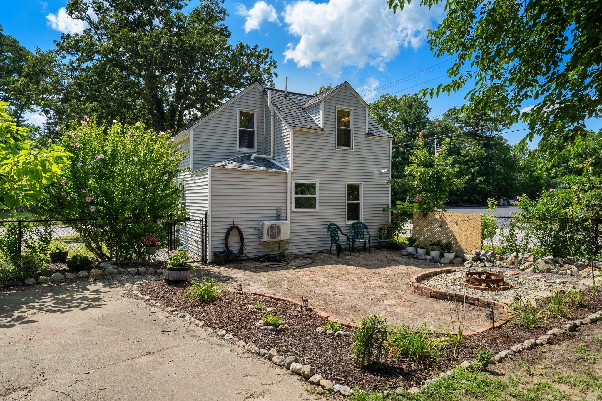 29 Sandwich Rd Property Photo 30
