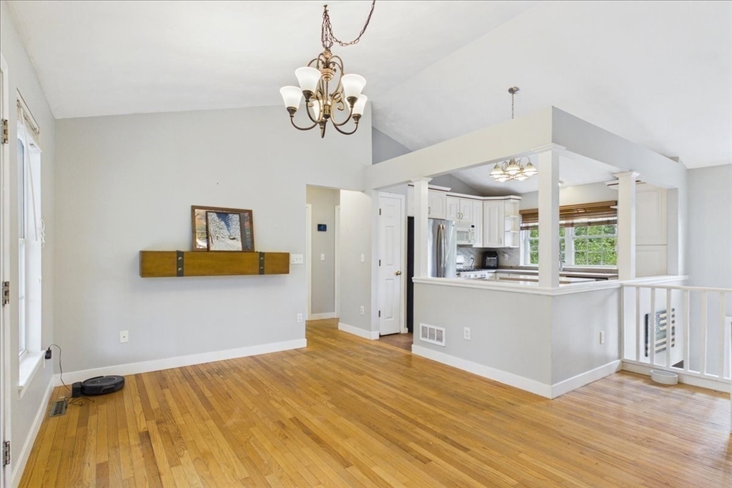 444 Lunns Way Property Photo 4