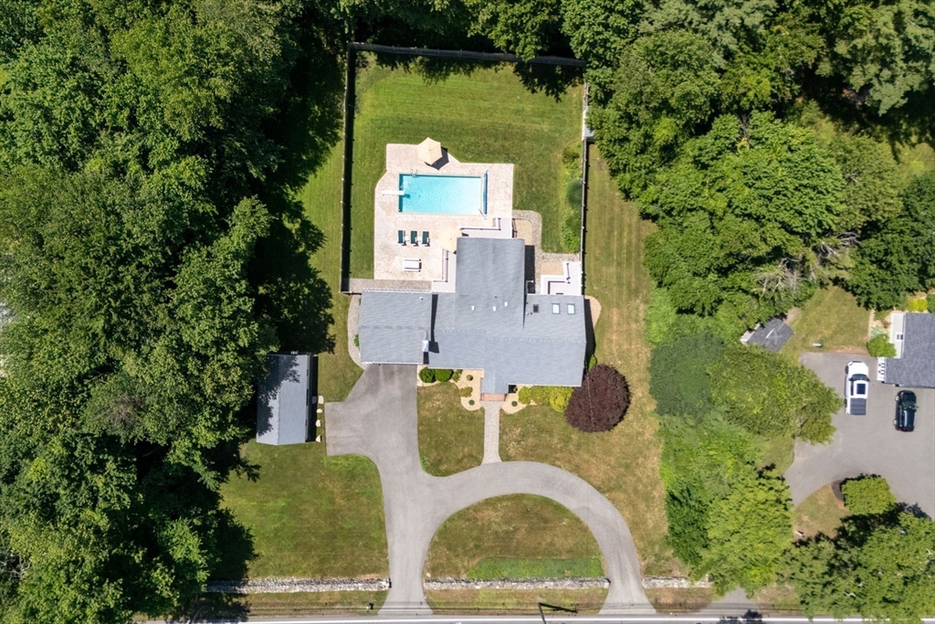 61 Topsfield Road