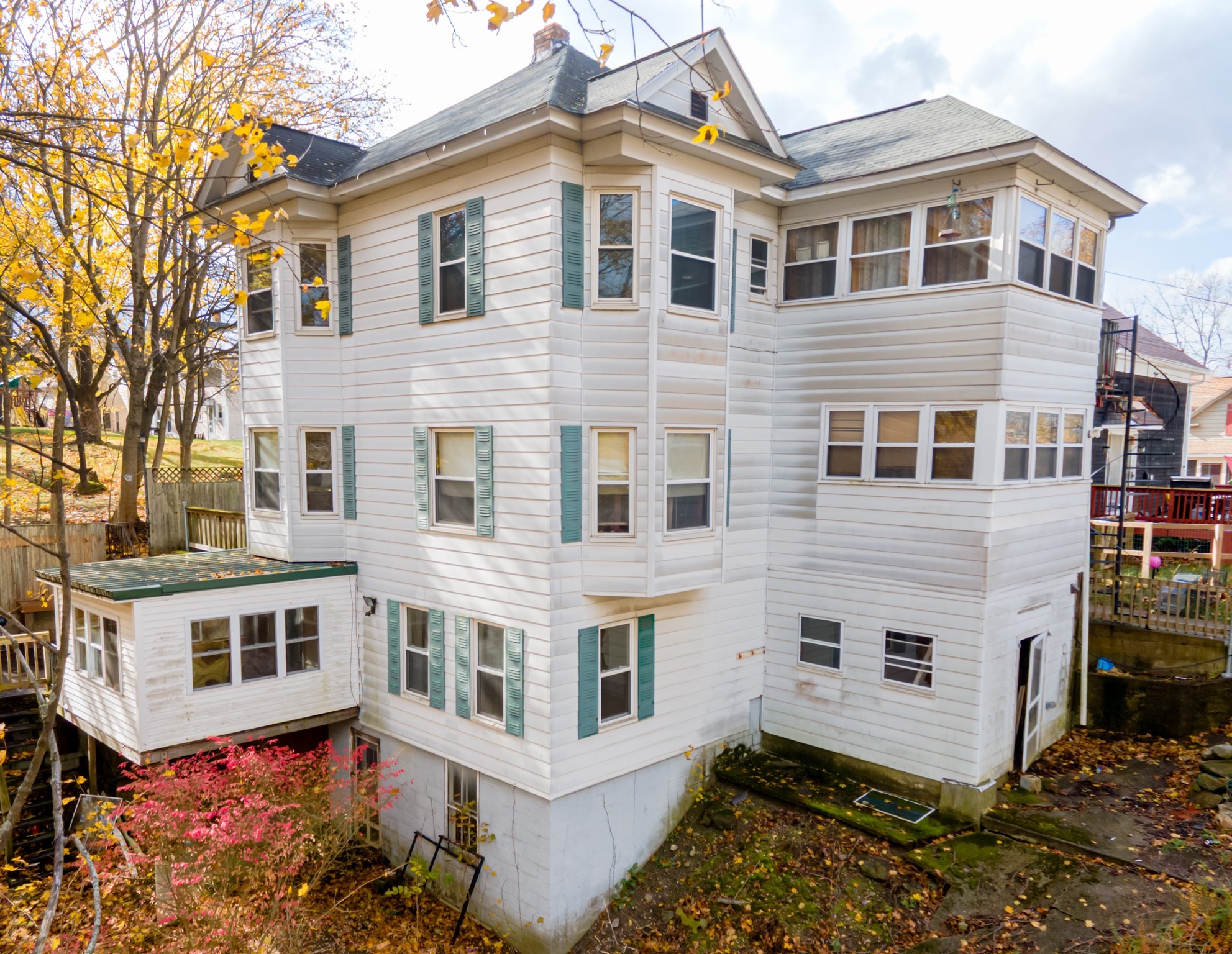 124 Highland Avenue Property Photo 1