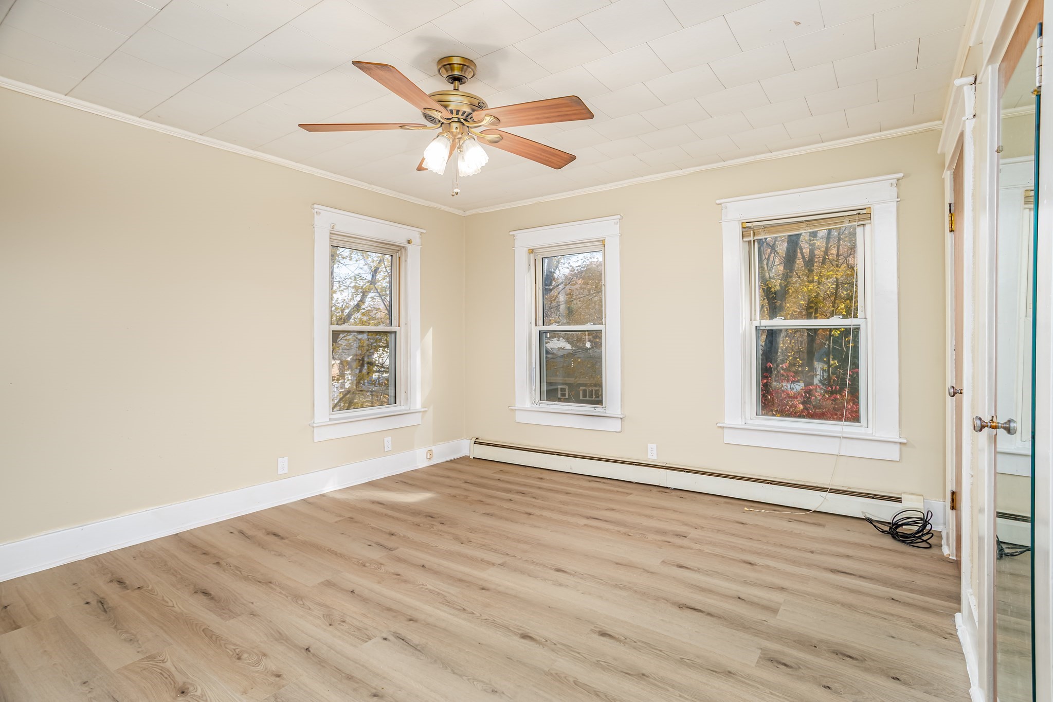 124 Highland Avenue Property Photo 9