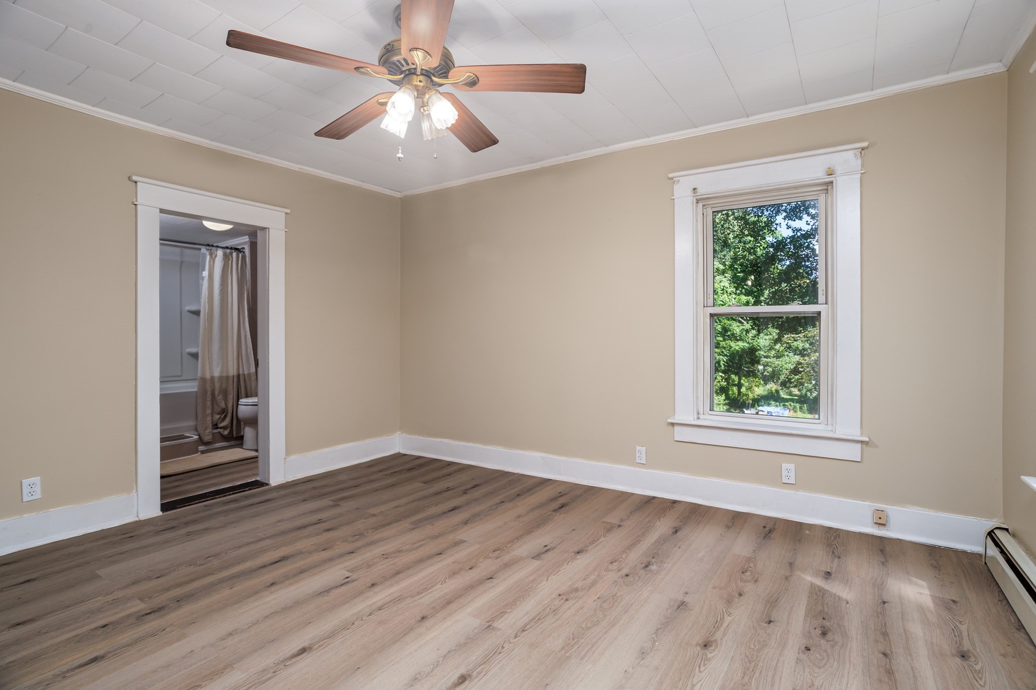 124 Highland Avenue Property Photo 10