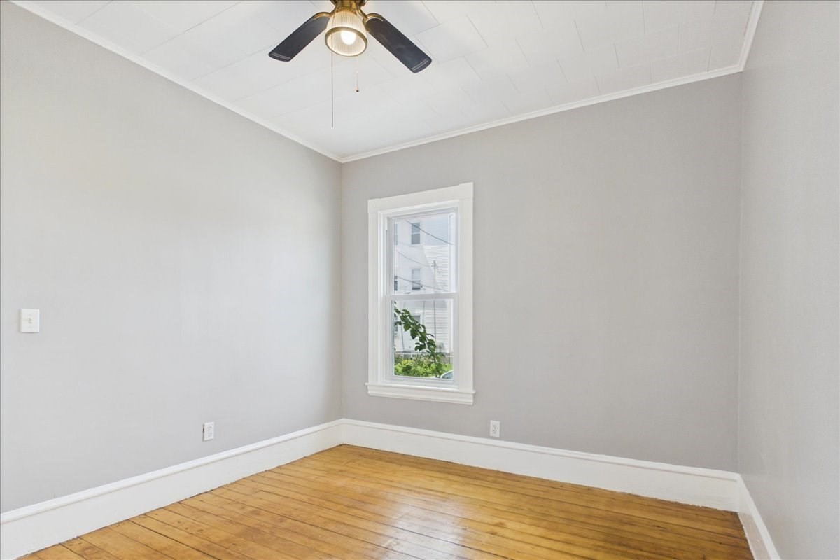 121 Almy St Property Photo 13
