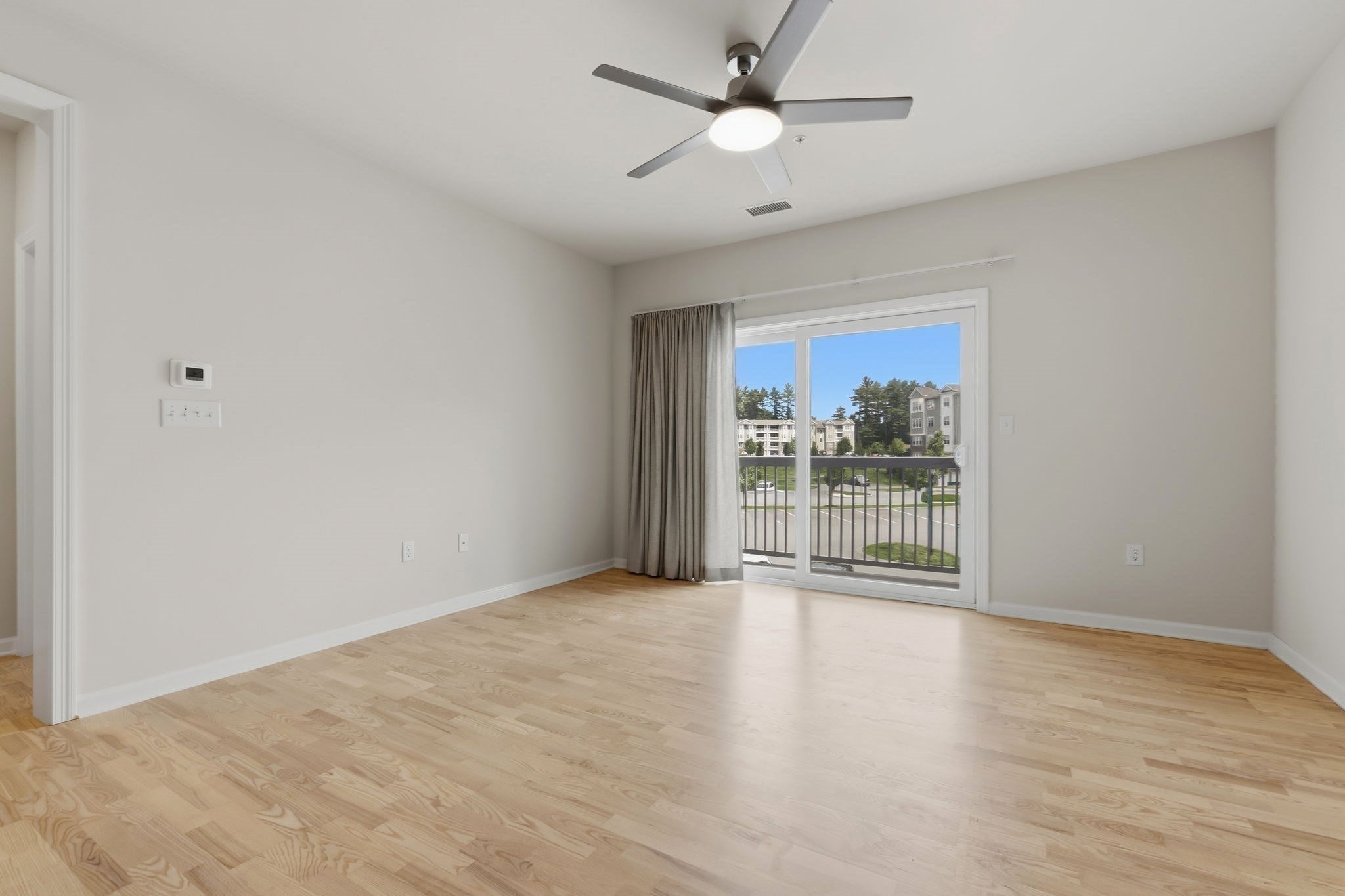 260 Martins Landing Way # 202 Property Photo 11