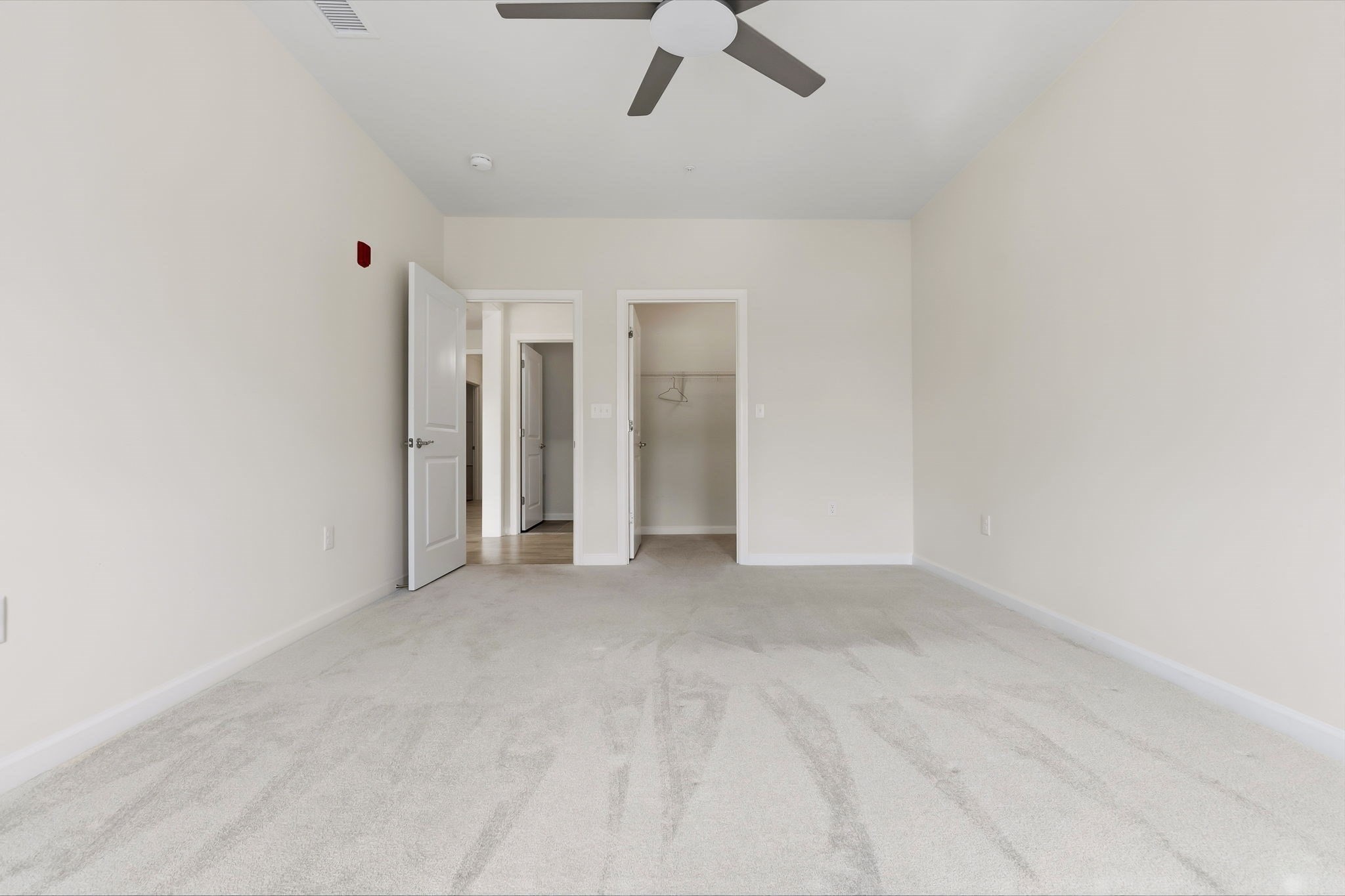 260 Martins Landing Way # 202 Property Photo 14