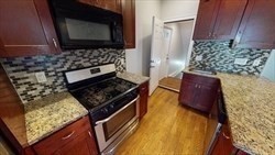 27 Chestnut Avenue # 2 Property Photo 1