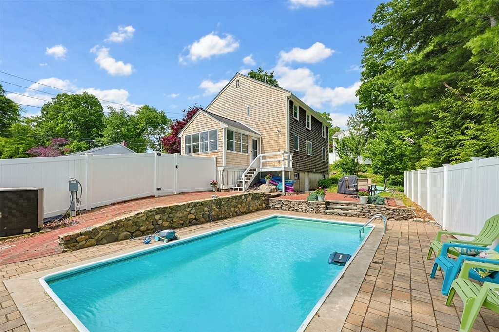 15 Calvin Road Property Photo 6