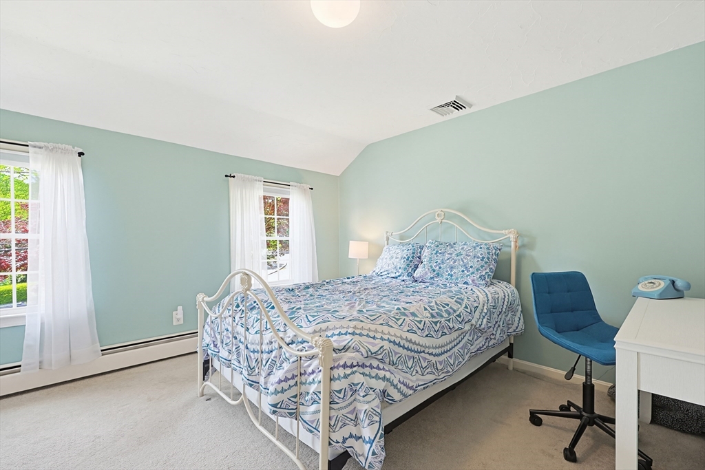 15 Calvin Road Property Photo 17
