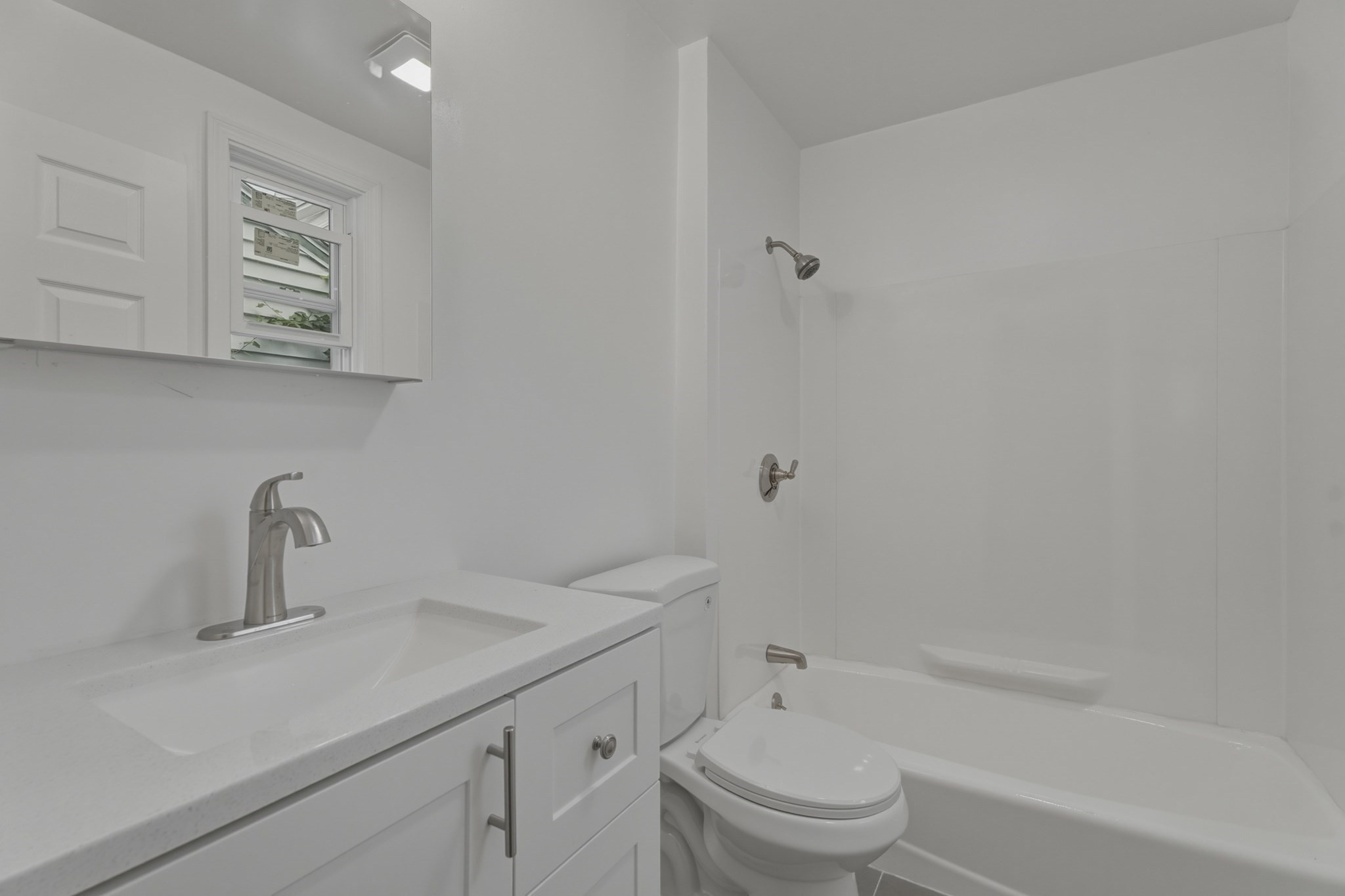 12 L St Property Photo 11