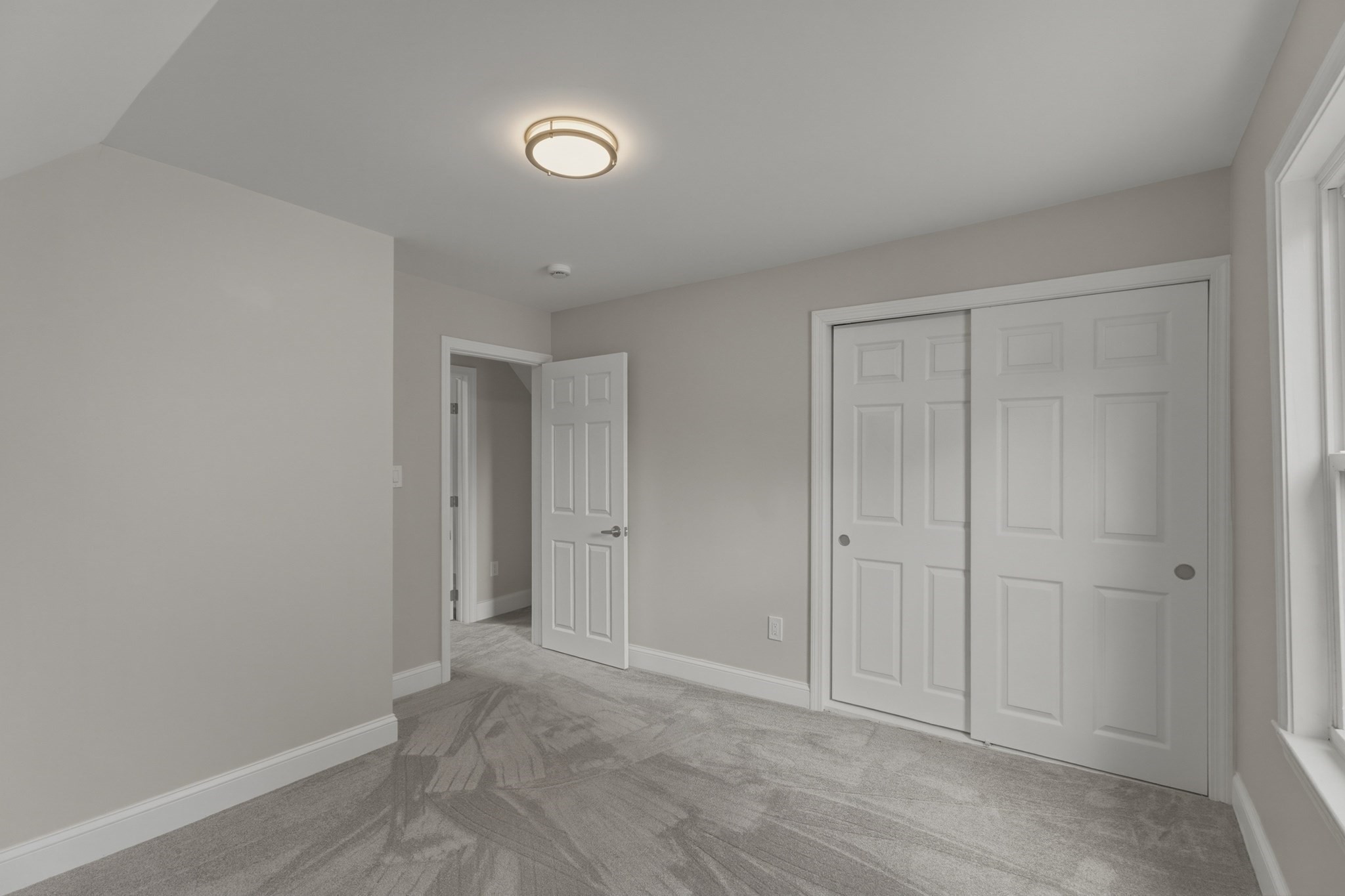12 L St Property Photo 13