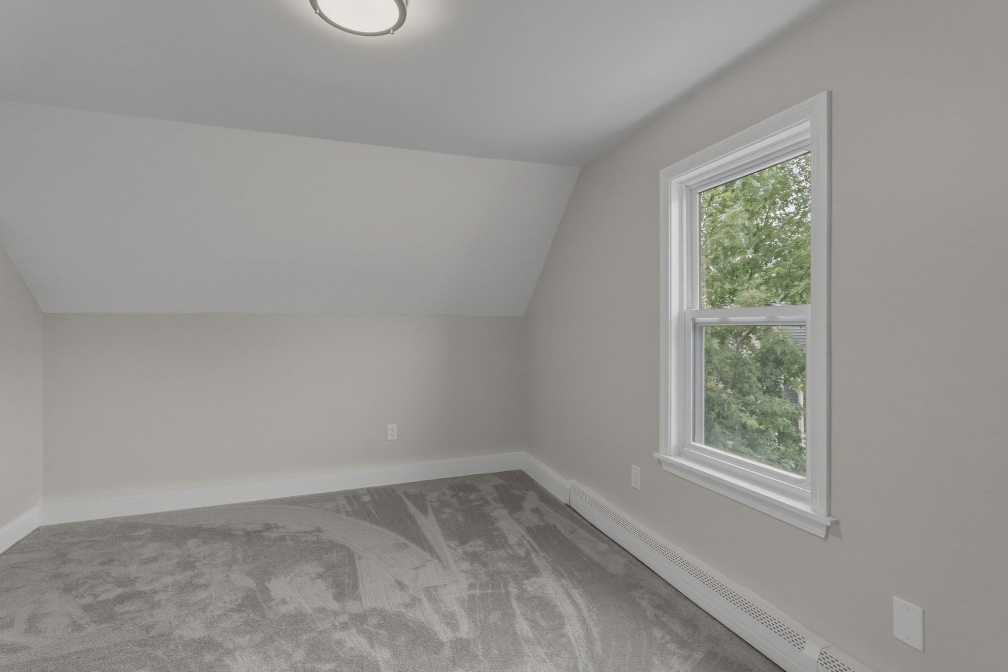 12 L St Property Photo 17