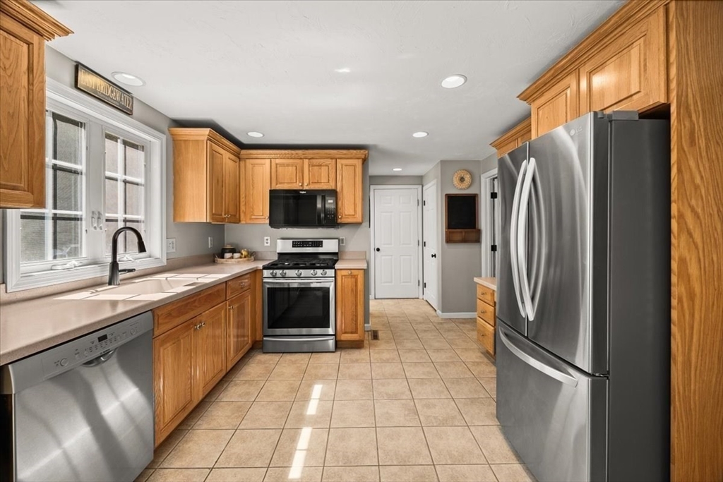 44 Christina Drive Property Photo 14