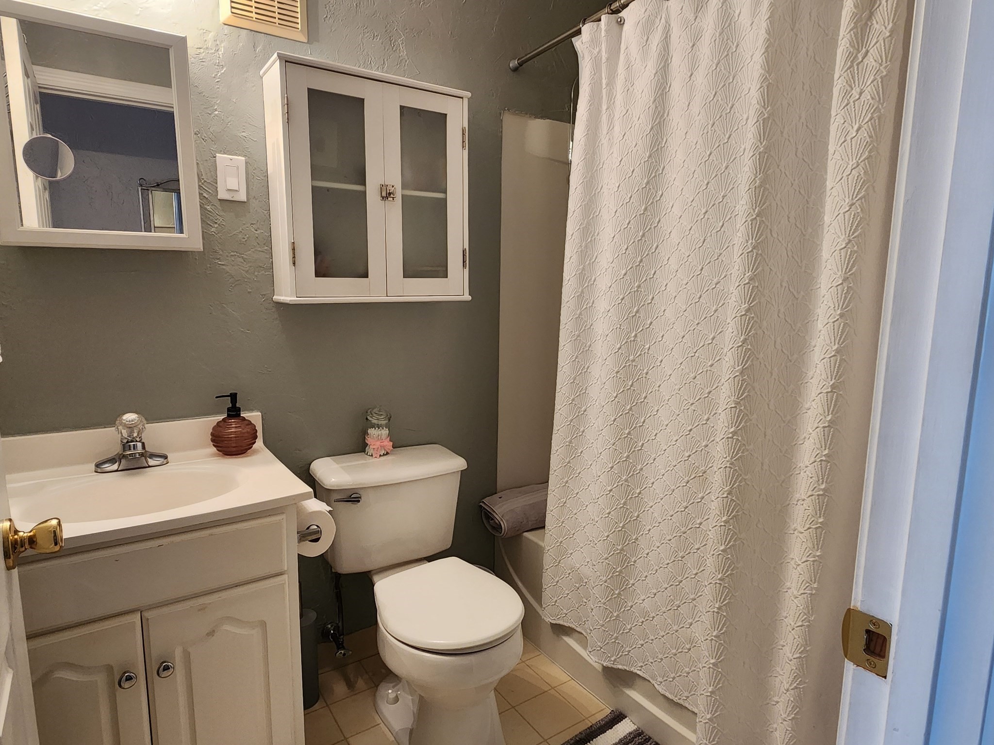17 Federal # 506f Property Photo 9