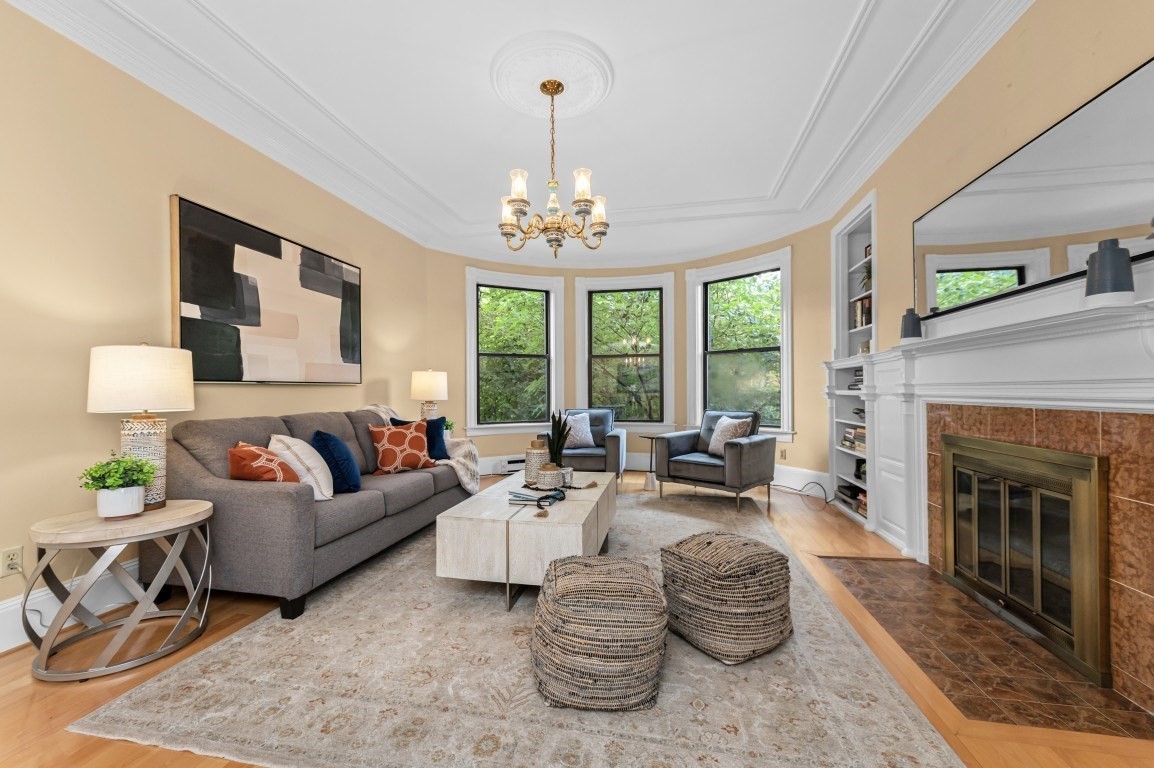 403 Marlborough St # 9 Property Photo 1