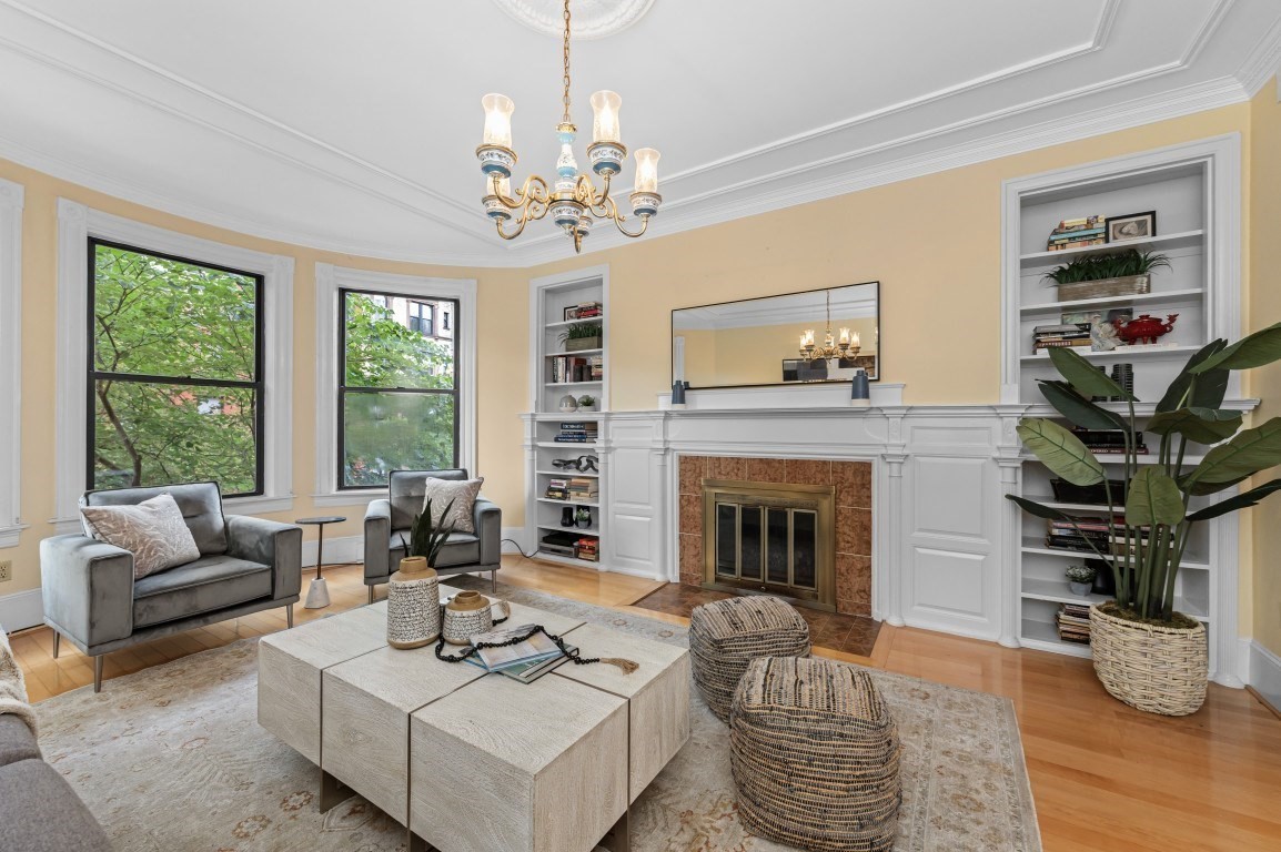 403 Marlborough St # 9 Property Photo 2