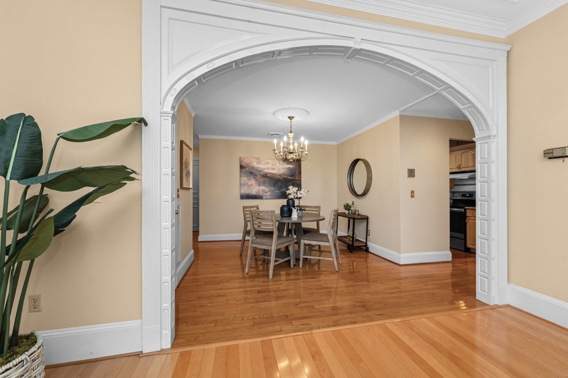 403 Marlborough St # 9 Property Photo 4