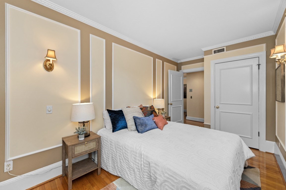 403 Marlborough St # 9 Property Photo 13