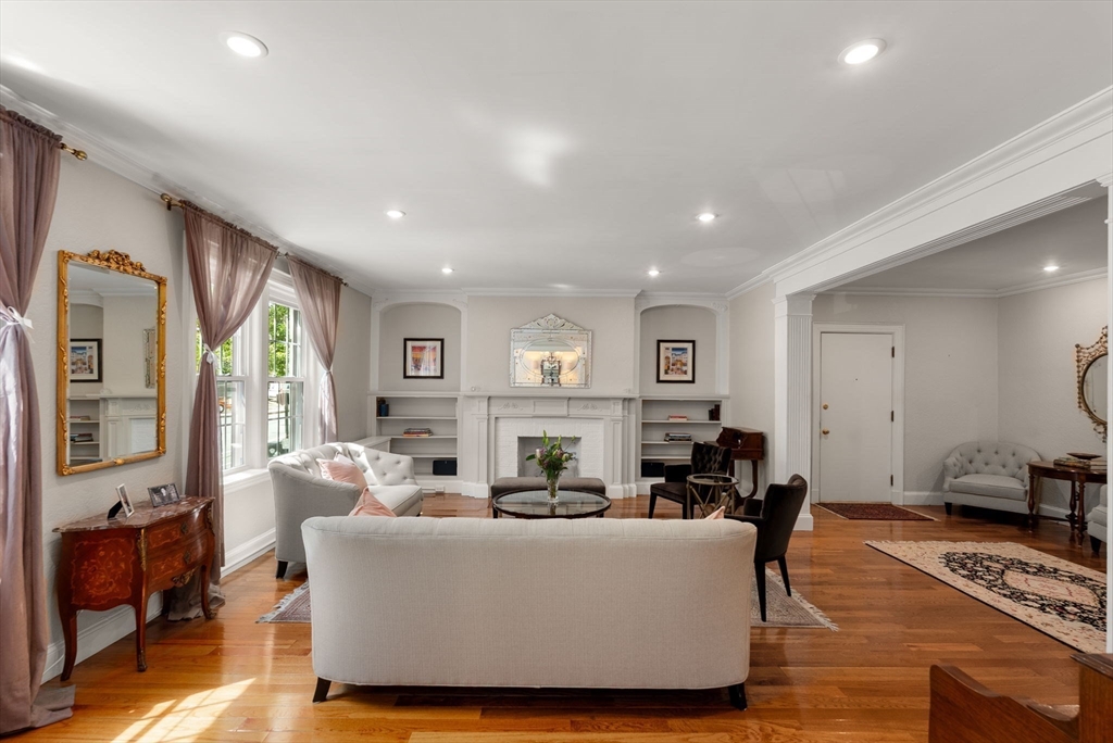 1272 Beacon Street # 2 Property Photo 6