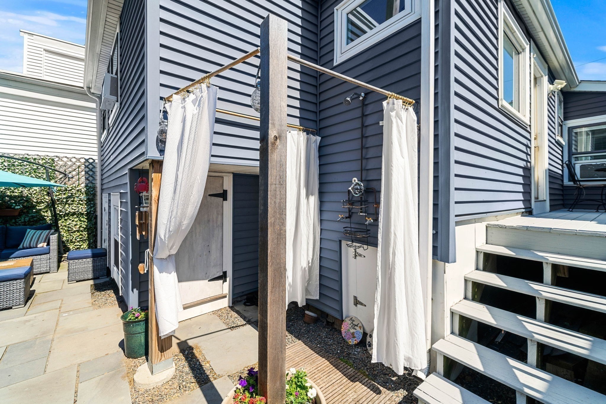 137 Prospect St. Property Photo 7