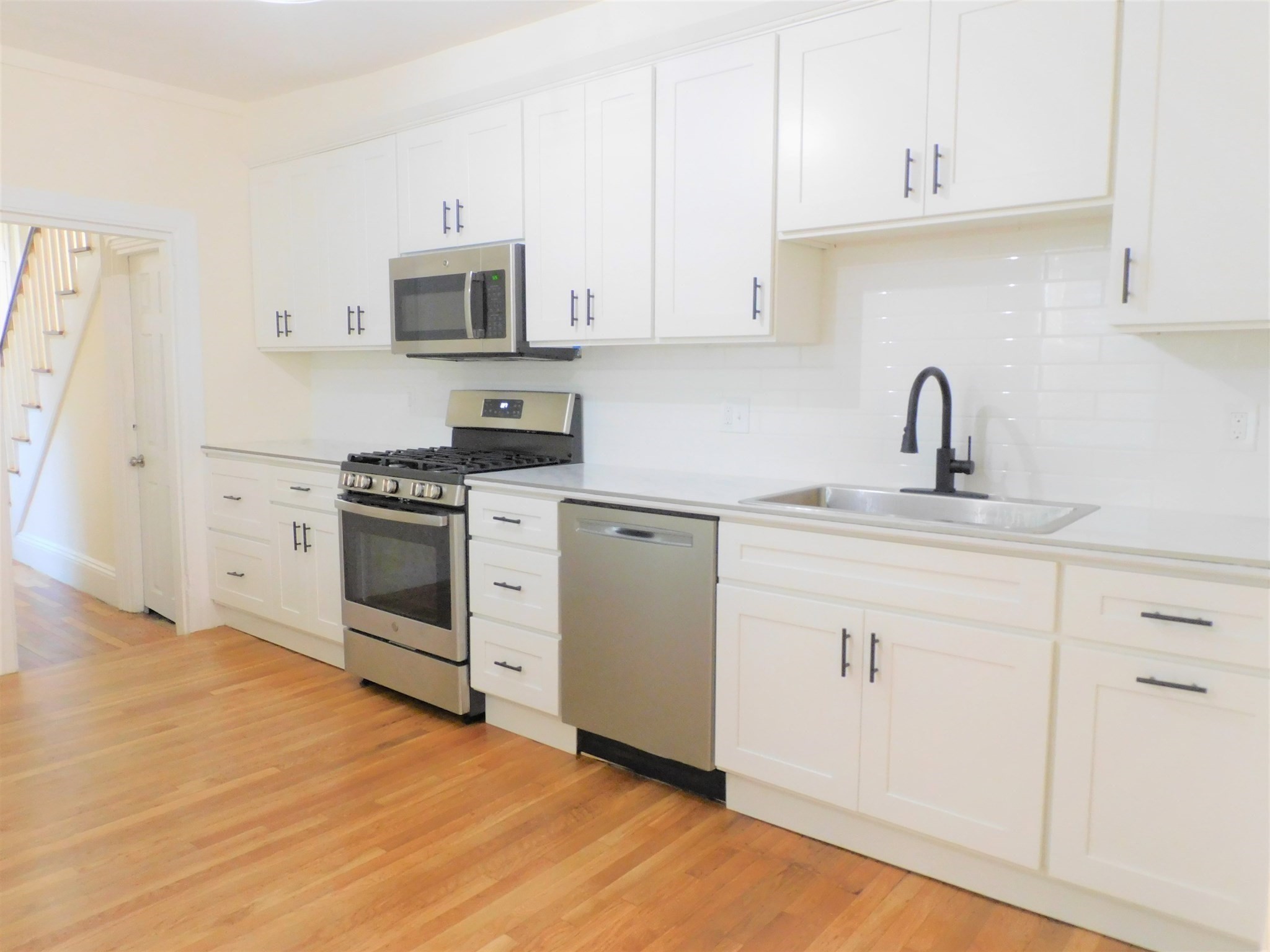 30 Jenkins St Property Photo 1