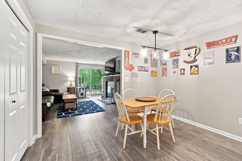 194 Washington St # B Property Photo 8