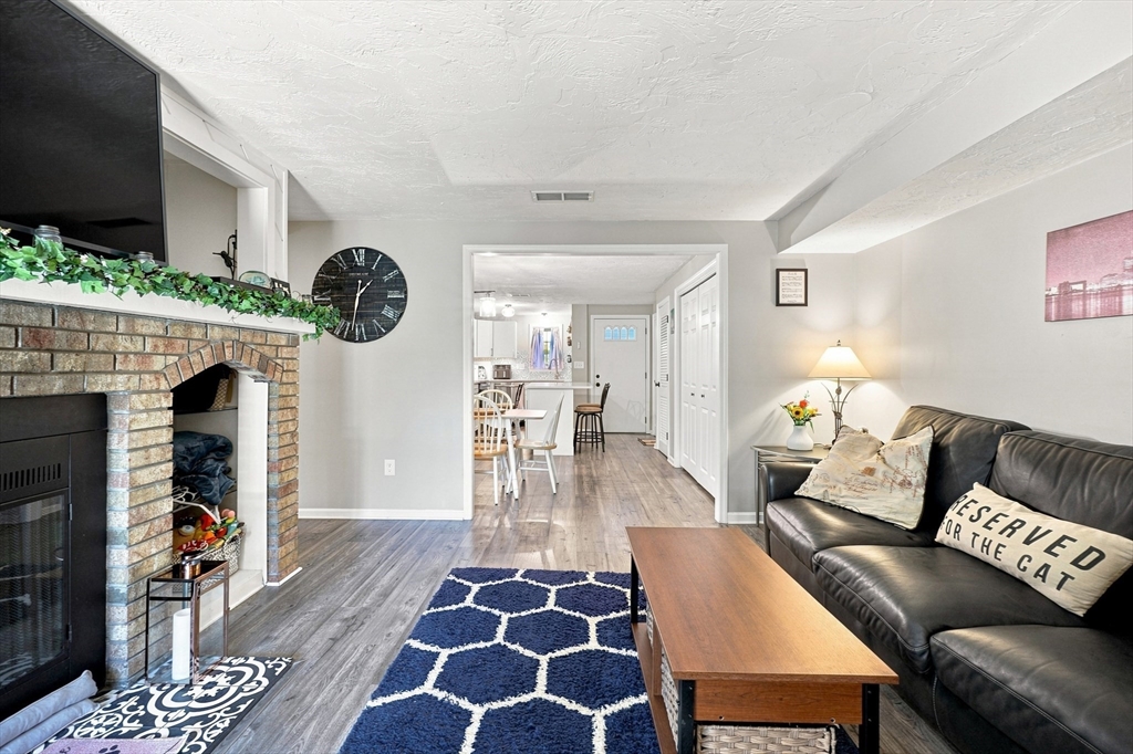 194 Washington St # B Property Photo 10